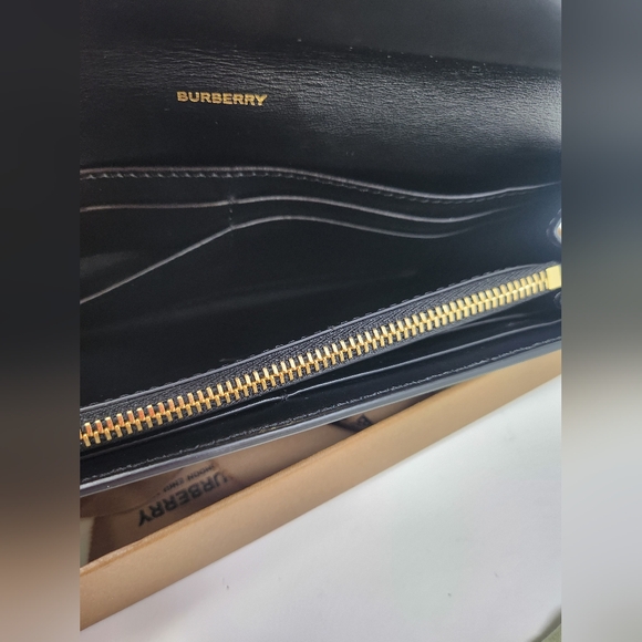 Pre-Owned Burberry Wallet - Picture 5 of 9